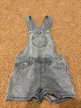 The Children's Place Light Blue Denim Smiley Short Overalls